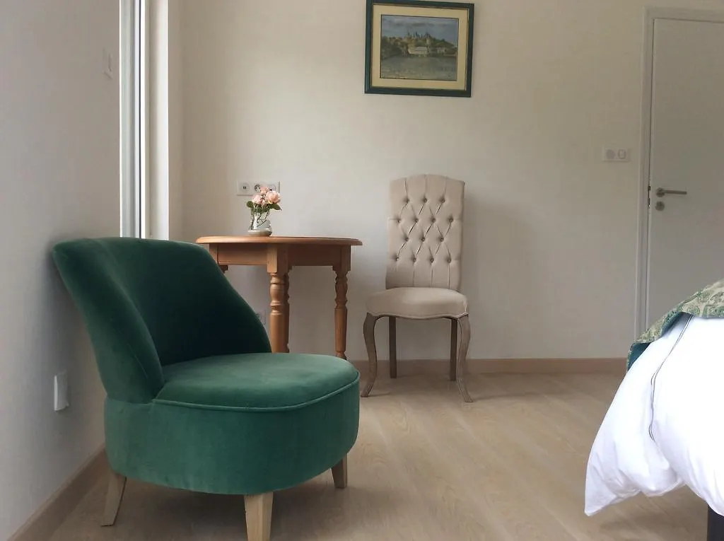 Maison de Luciné Combourg 4*,
